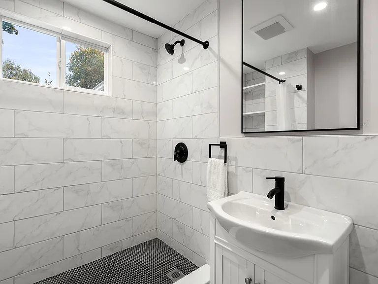 This apartment is under renovation. These pictures show the adjacent apartment, recently completed. Quality and finishes will be consistent.