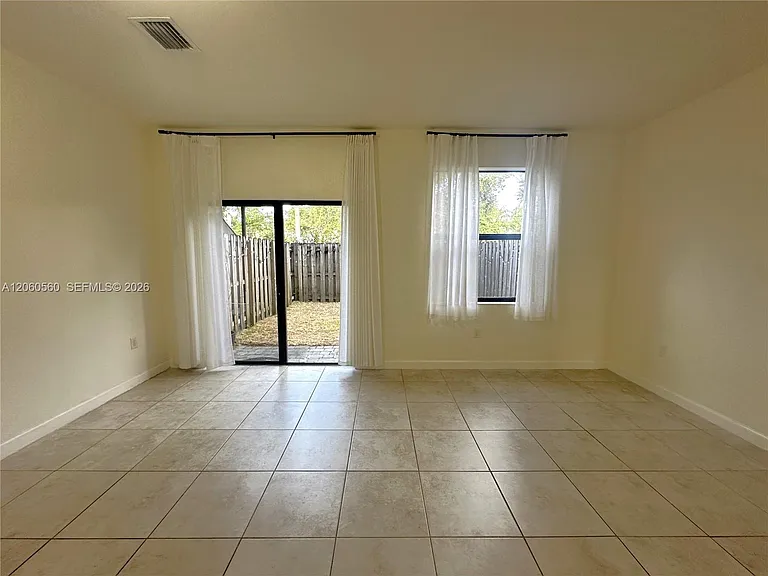 11544 SW 151st Ave #0 — Photo 6