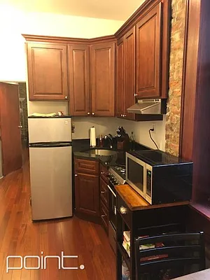 Rented by Point NYC | media 25