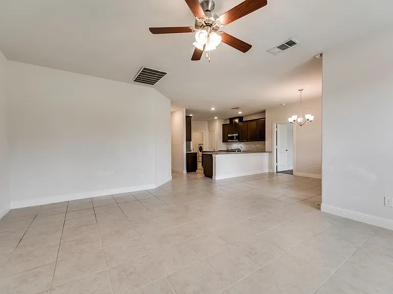 1216 Gibson Dr — Photo 11