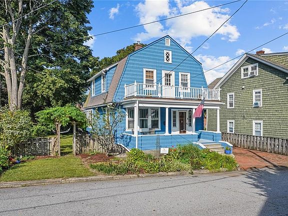 5th image of 9 Bicknell Ave