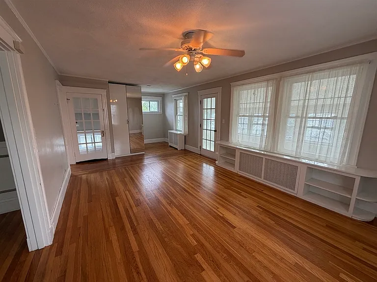 49-51 Harding Ave #49 — Photo 4