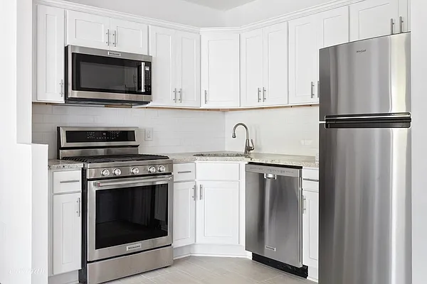 Rented by Corcoran | media 9