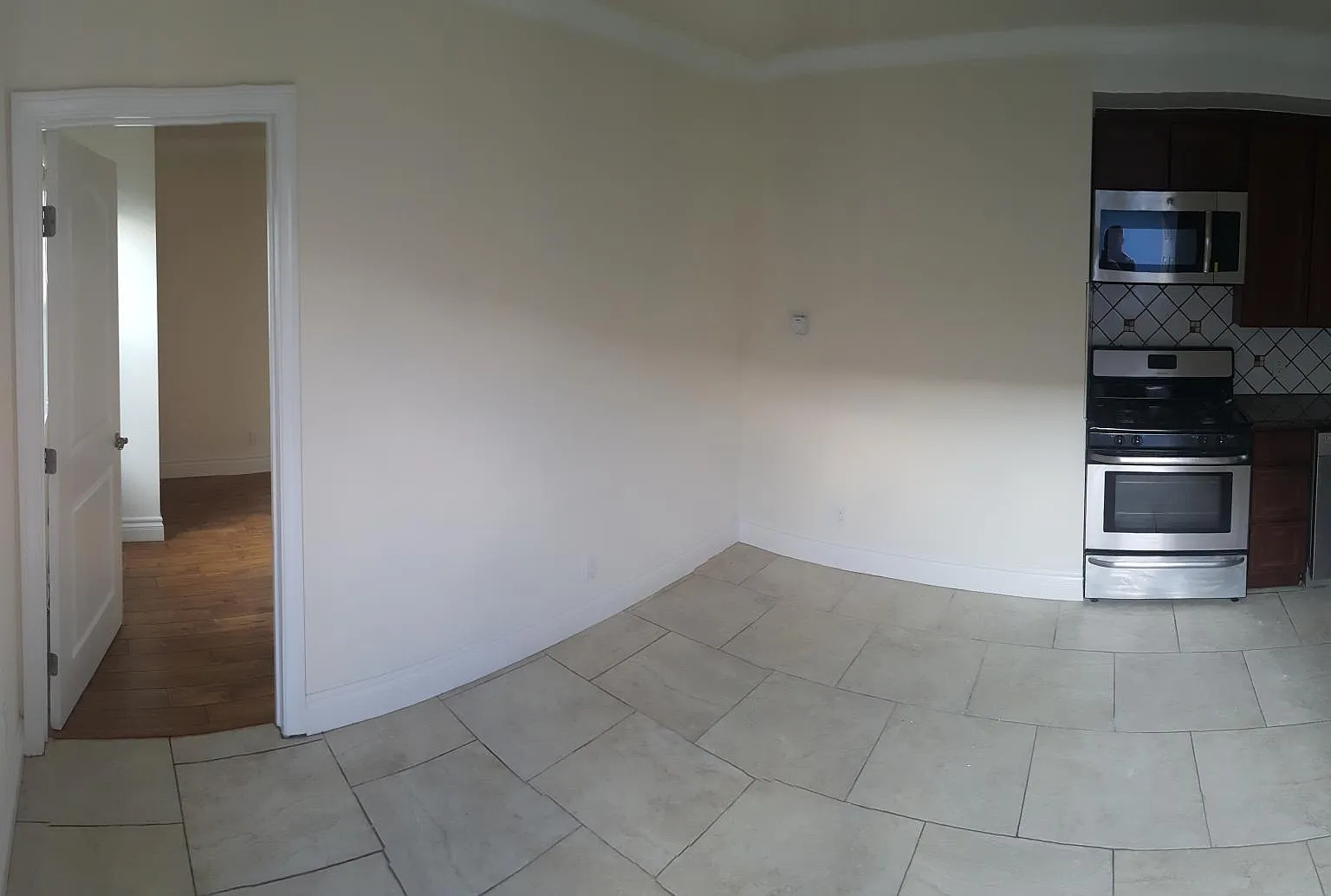 1 bed, 550 sqft, $1,750 — Photo 2