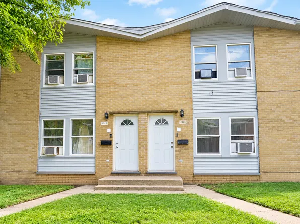 1313 Broadway Ave, North Chicago, IL 60064
