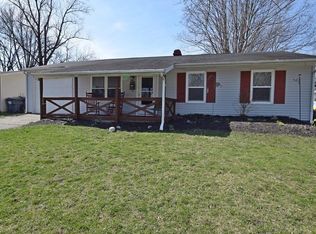 401 Crestview Ct, Chesterfield, IN 46017