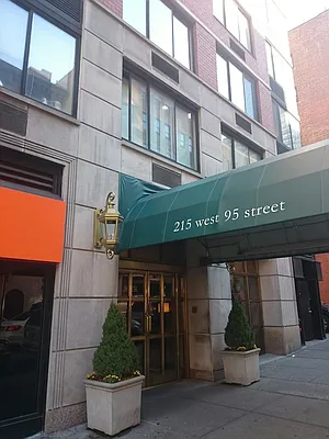 Rented by Gala West Realty LTD | media 1