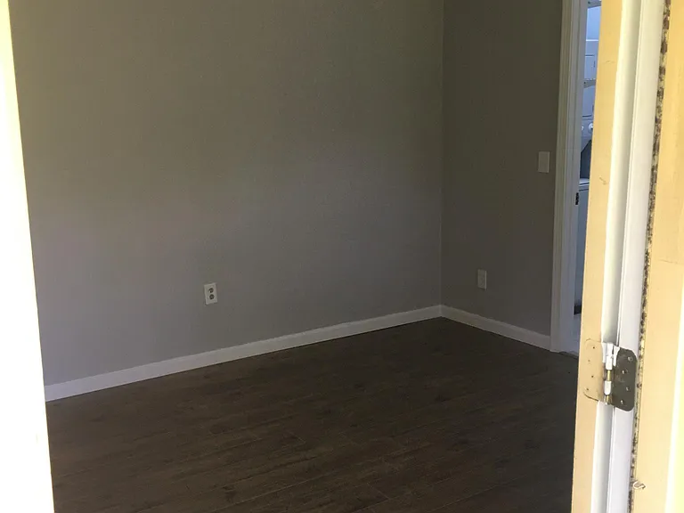 270 Wantland Rd #B — Photo 11