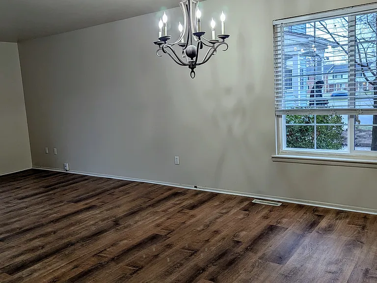 32314 W Twelve Mile Rd #32314 — Photo 16