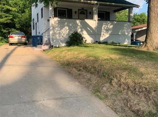 2830 Walton Rd, Saint Louis, MO 63114