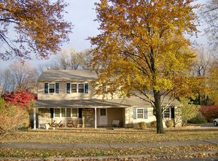 3975 Countrywood Ln, Hatboro, PA 19040