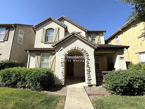 360 Wapello Cir Photo 1