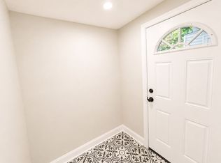 6534 N Lambert St, Philadelphia, PA 19138