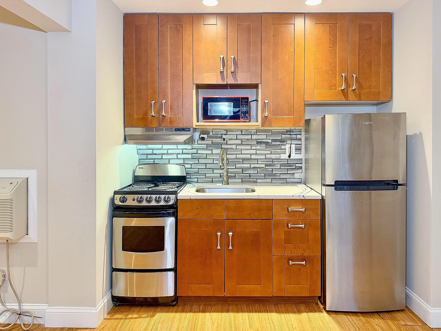 Studio, 1.0 bath, 432 sqft, $2,800 — Photo 3