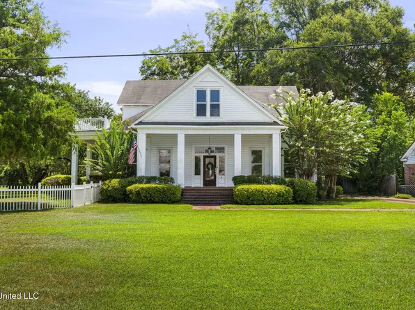 818 Cannon Ave, Bentonia, MS 39040