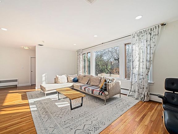 3rd image of 66 Roosevelt Rd #66