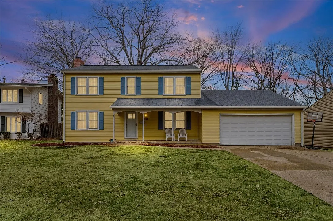 62 Woodhill Ct photo 1