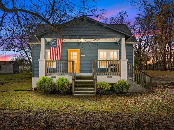 306 E St, Clarksville, TN 37042