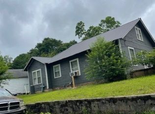 220 Lafayette Ave, Lawrenceburg, TN 38464