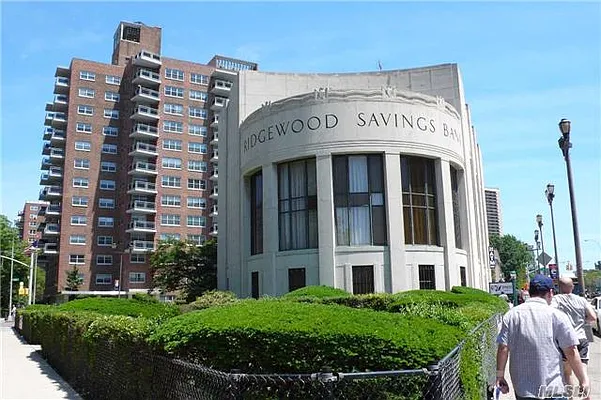 Sold by Charles Rutenberg Realty, Inc. | media 20