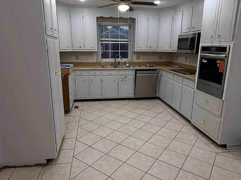 3034 Fieldview Dr — Photo 8