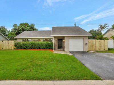 8630 NW 45th St, Lauderhill, FL, 33351