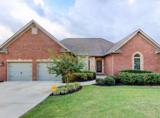 433 Kennesaw Ln, Lenoir City, TN 37771