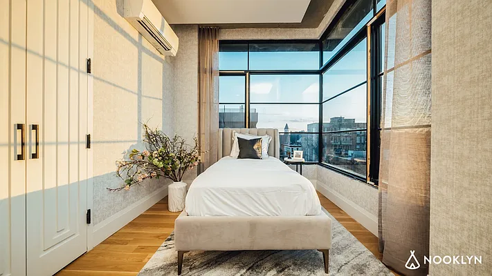 Rented by Nooklyn NYC LLC | media 103