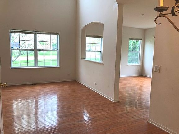 3rd image of 6075 Delaney Dr #20-1