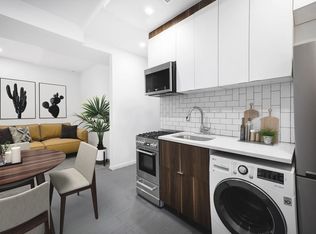 136 William St #1C, New York, NY 10038