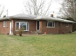 523 Heimbaugh Rd, Mogadore, OH 44260