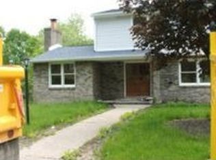 9242 Wedgewood Dr, Pittsburgh, PA