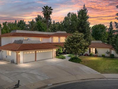 7900 Luces Corta, Bakersfield, CA, 93309