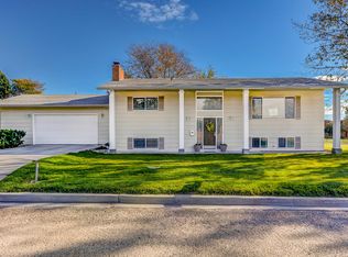 1116 S Stanford St, Nampa, ID 83686