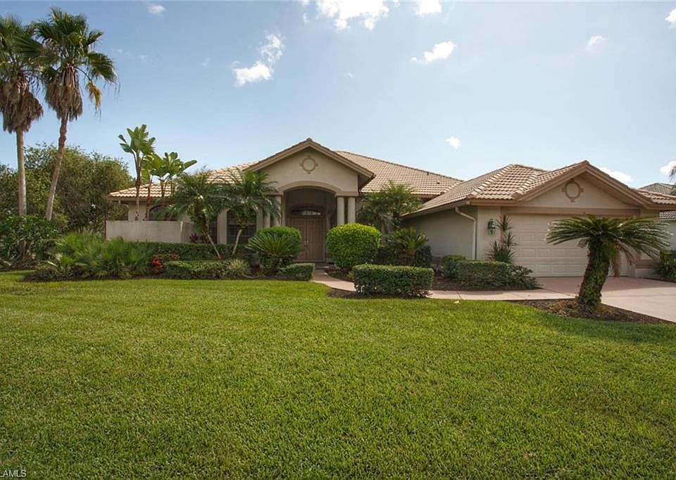 1st image of 12040 Mahogany Isle Ln