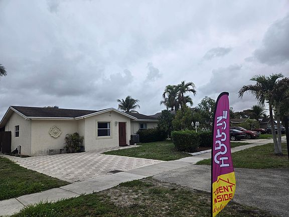 4th image of 413 SW 73rd Avenue