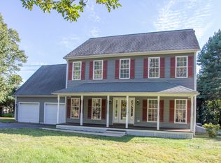 6 Old Stagecoach Rd, Old Lyme, CT 06371