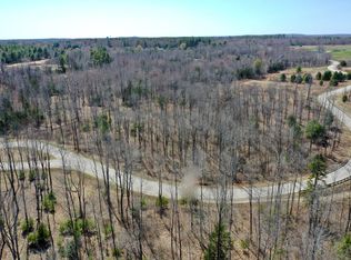18 Ashland Dr, Thomaston, ME 04861