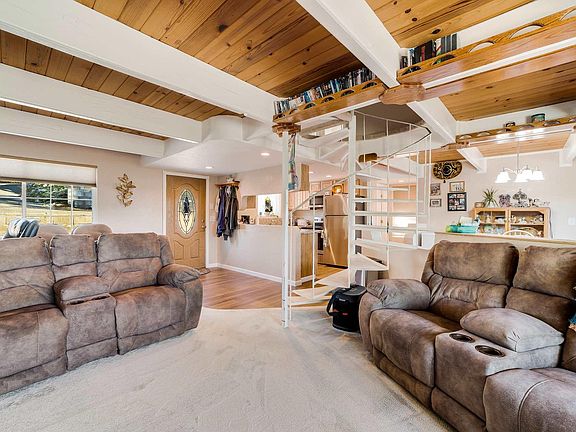 5th image of 20225 Eastview Dr #20225