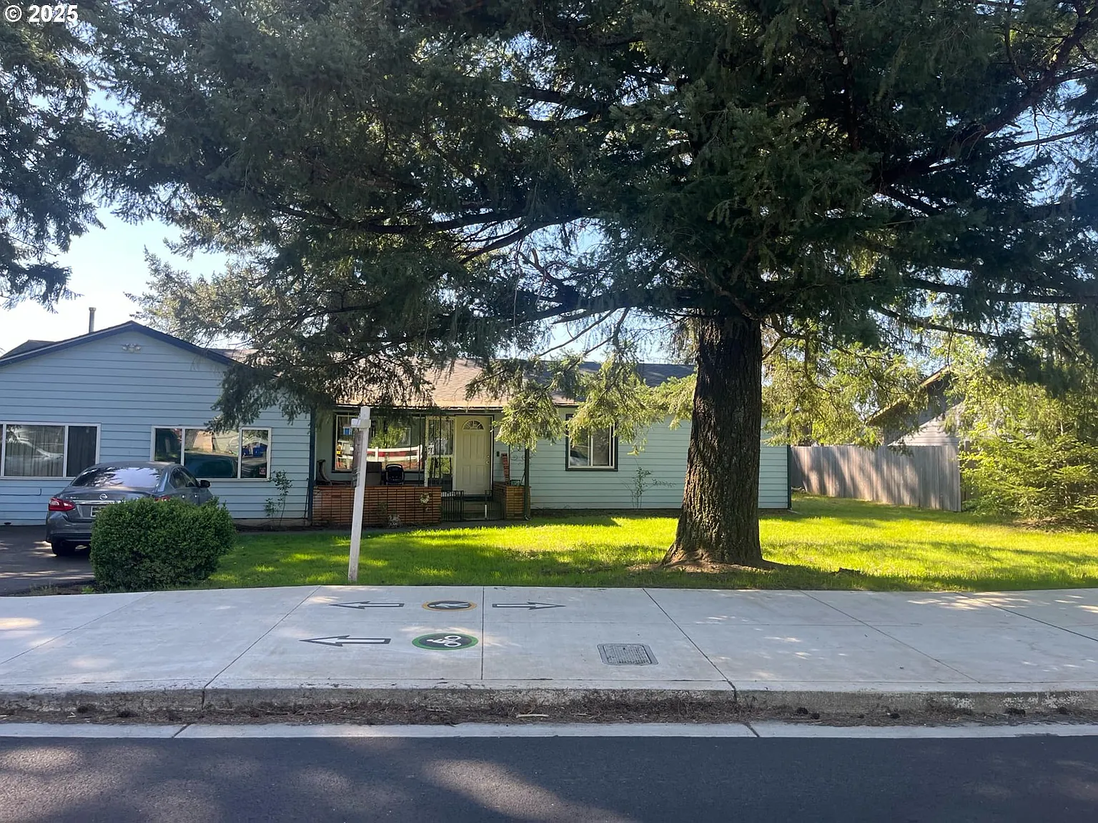 933 SE 174th Ave photo 1