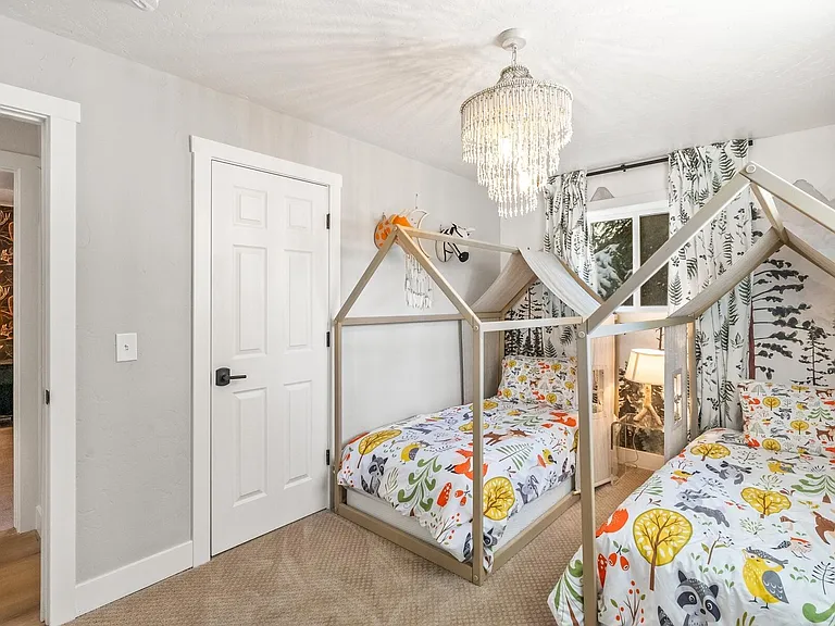 2651 Little Kate Rd — Photo 43