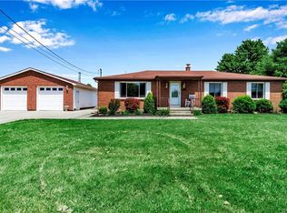 9170 Clarence Center Rd, Clarence Center, NY 14032