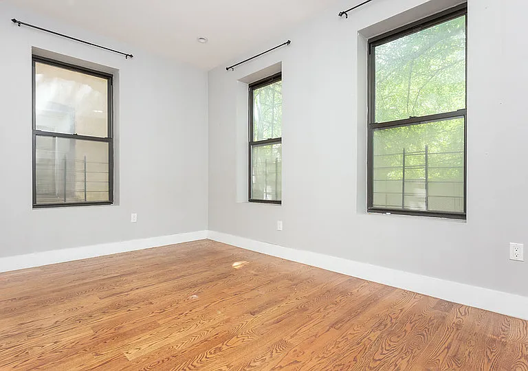 102 Rogers Ave #4 — Photo 14