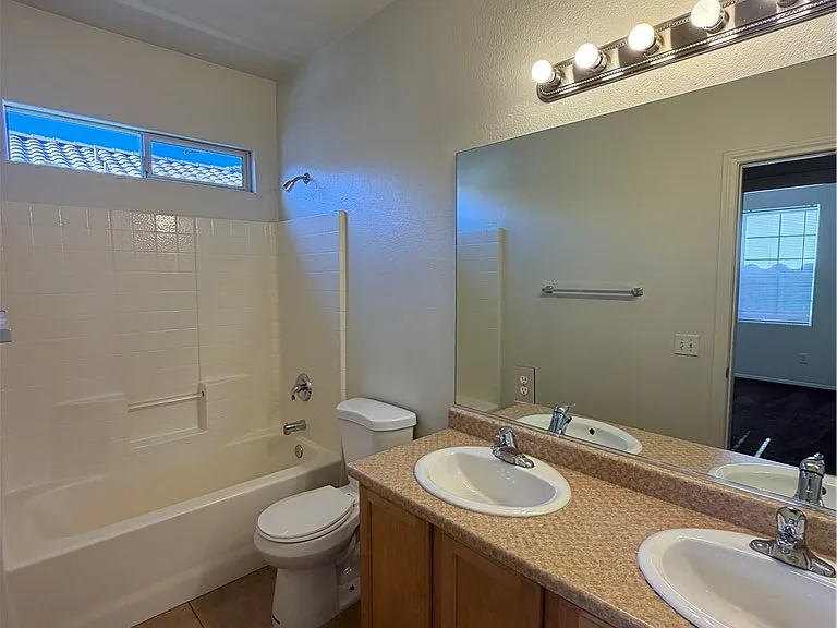3762 Corpolo Ave — Photo 41