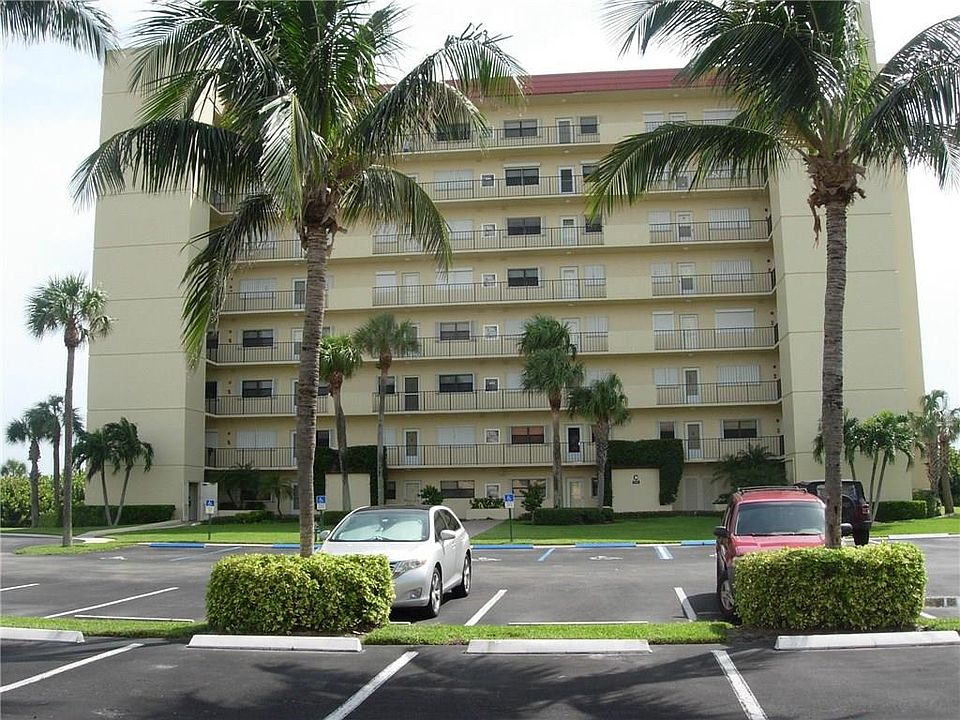 2nd image of 7420 S Ocean Dr APT 813