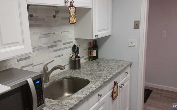 5th image of 1600 Center Ave APT 9E