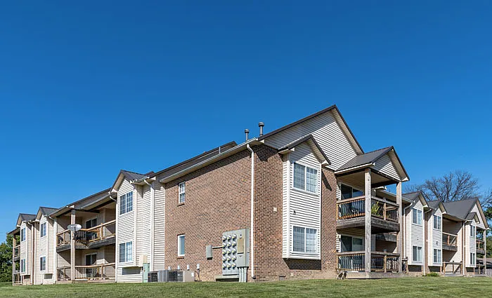 9 Ridgeview St #104 — Photo 2