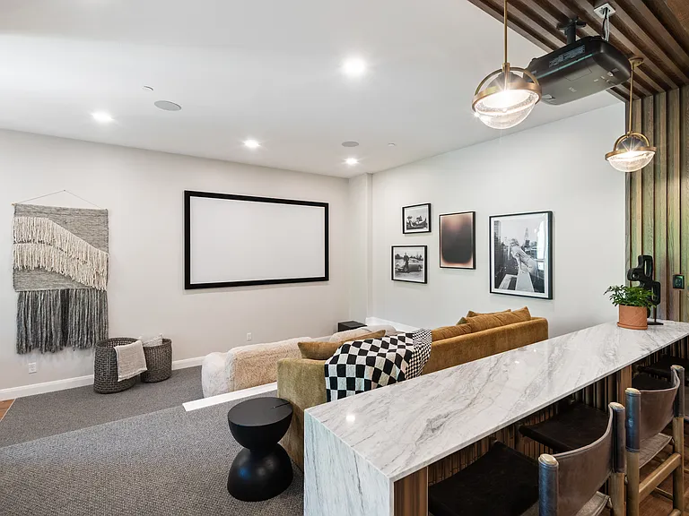 1040 S Summit Creek Dr — Photo 22