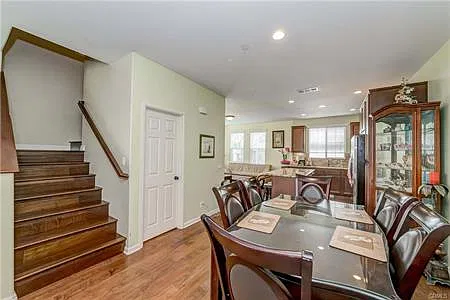 26-26 Preston Ln — Photo 2
