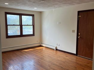 77 Star St APT 2, Pawtucket, RI 02860
